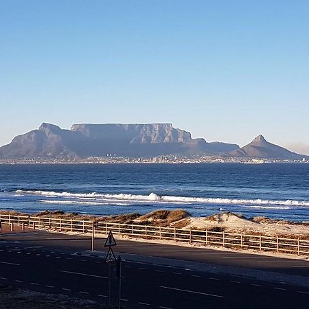 Blouberg Luxury Beachfront Apartment Bloubergstrand Eksteriør billede