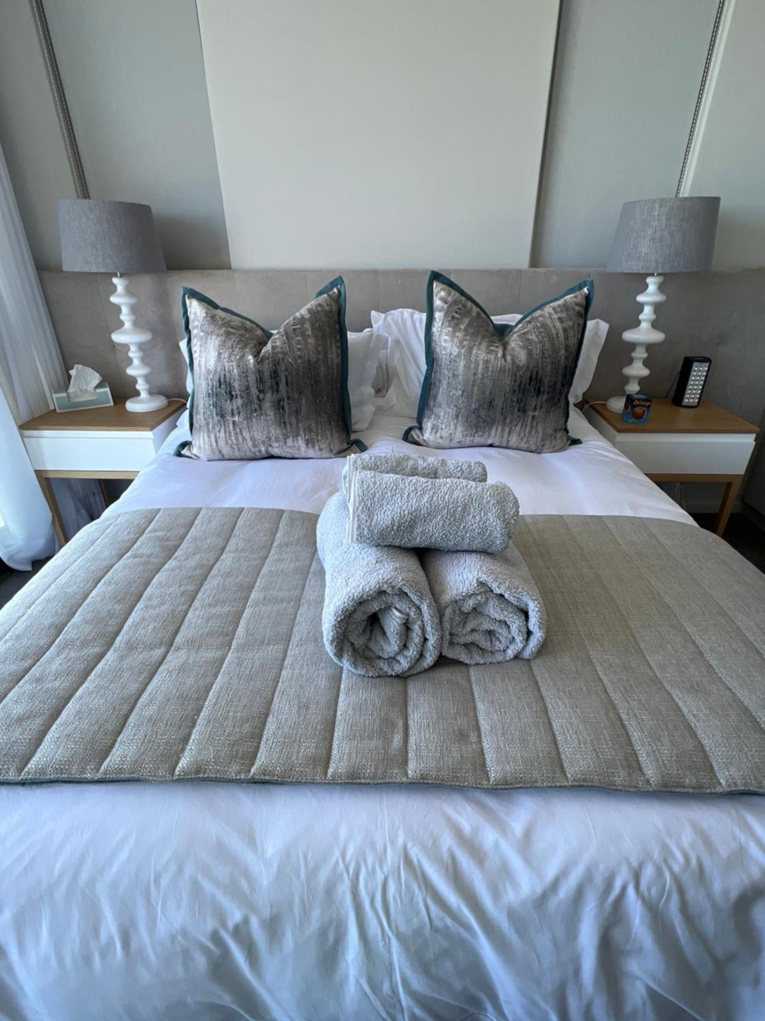 Blouberg Luxury Beachfront Apartment Bloubergstrand Eksteriør billede